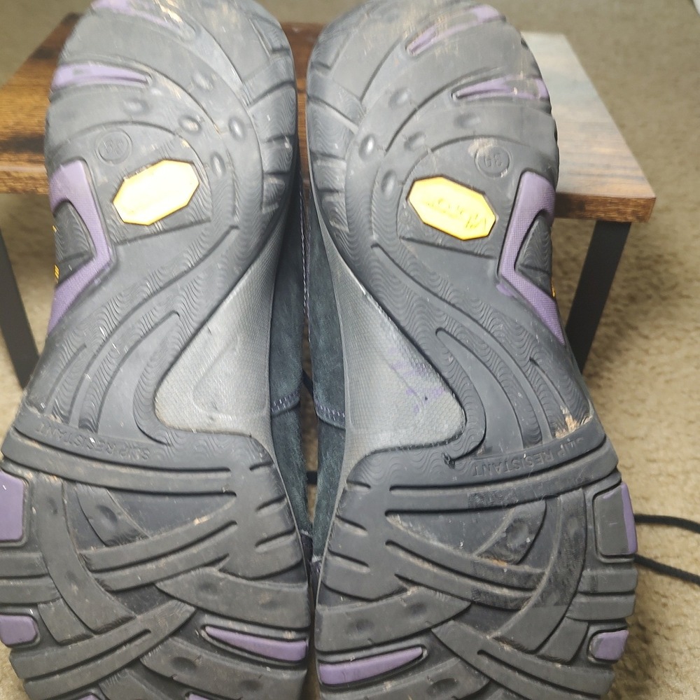 Dansko Waterproof Vibram Walking Shoes Black Purple Suede Womens 39 4350100241